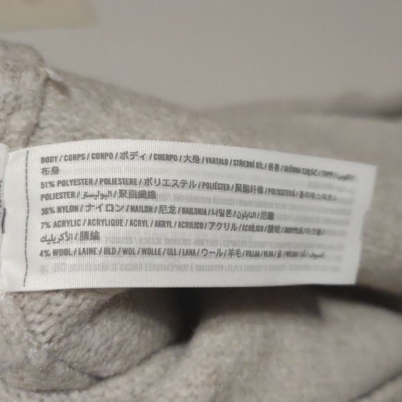 Abercrombie Oatmeal Crew Neck Sweater - Picture 4 of 4